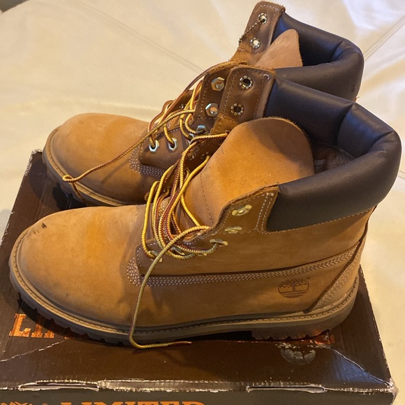 Men’s Timberland Boots (Wheat Nubuck) - Picture 2 of 8